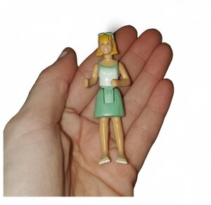 Vintage Fisher-Price Sweet Streets Mom Doll